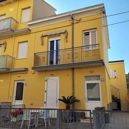 Beachhome Gabicce Mare Bagian luar foto