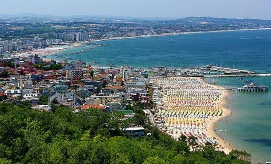 Beachhome Gabicce Mare Bagian luar foto
